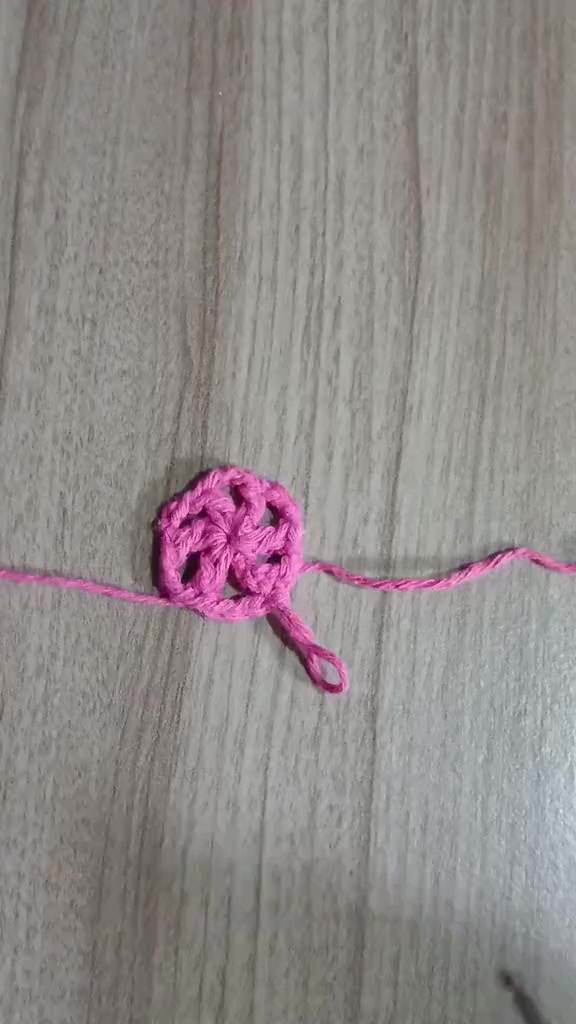 @Crochetear