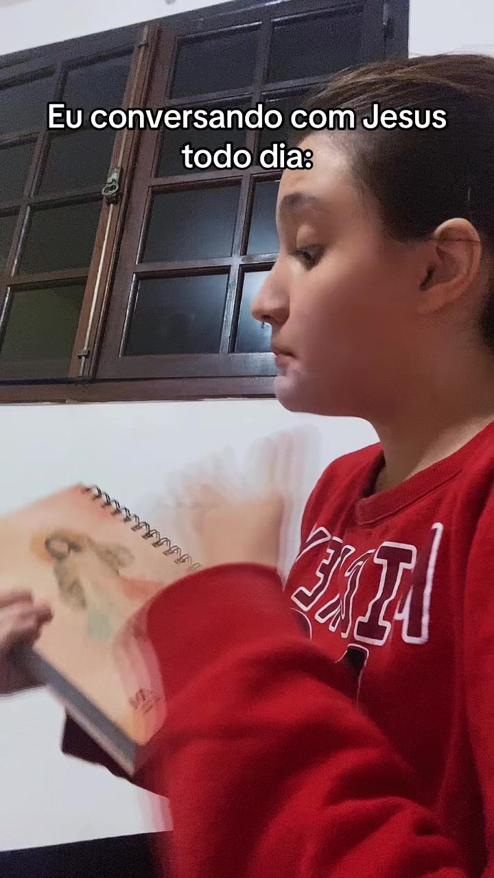 @Lari🇻🇦