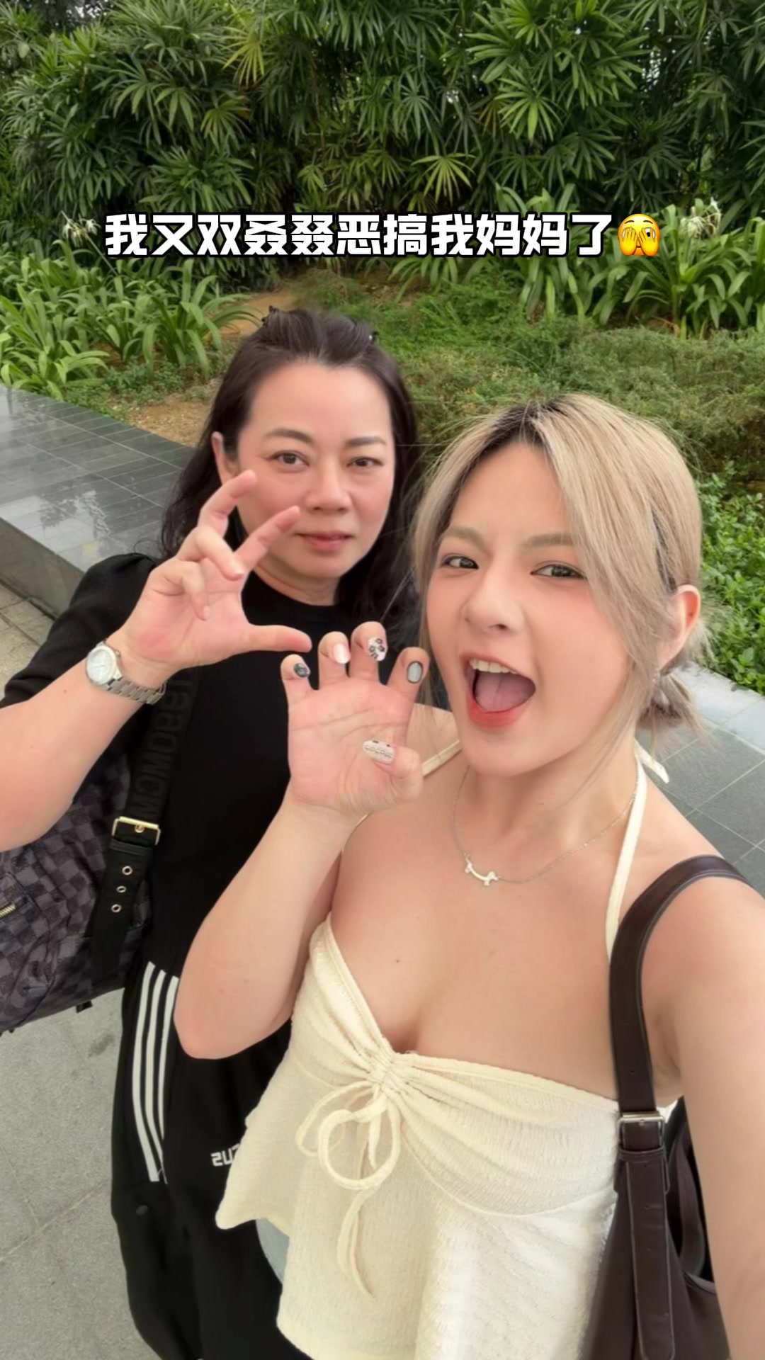 @kristyhui_