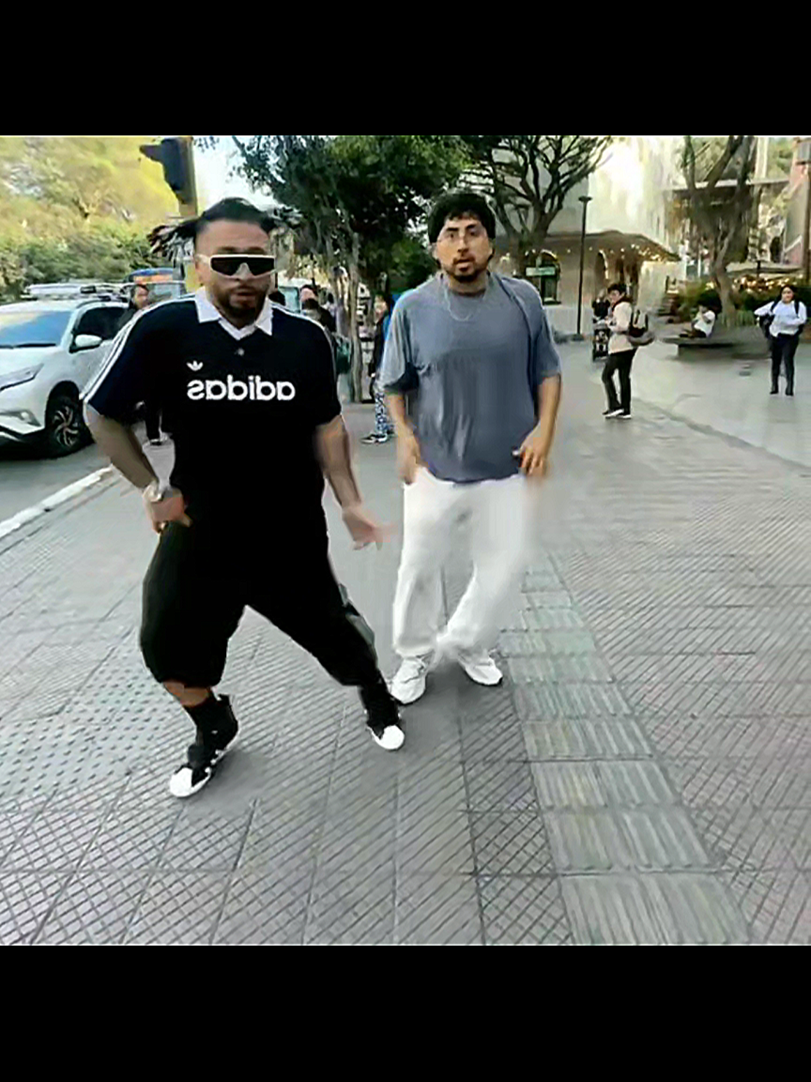 @CLIPS PER&Uacute;