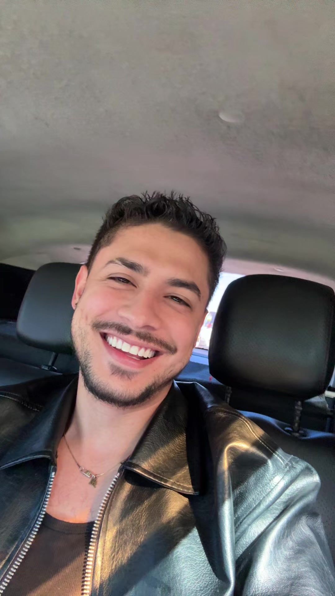 @MoreRV