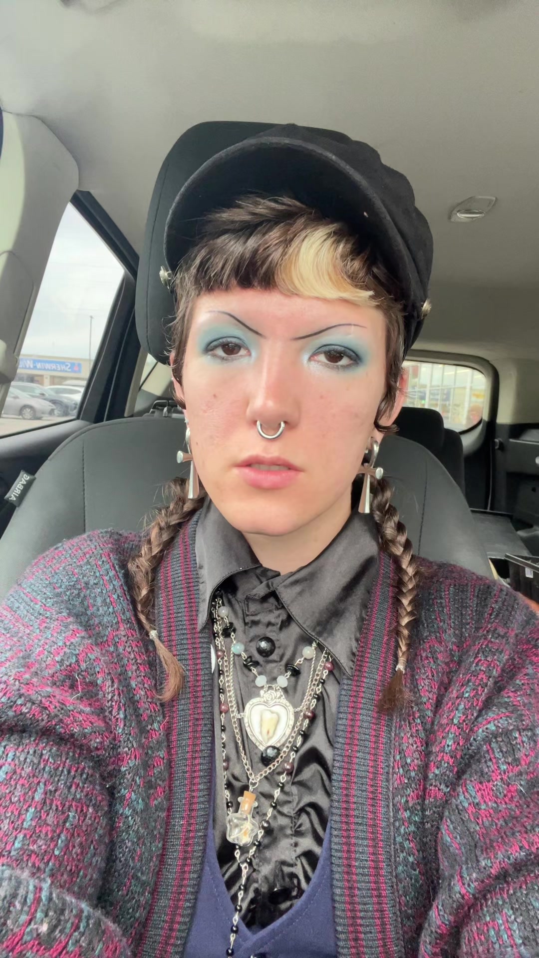 @80s horror character ⚰️