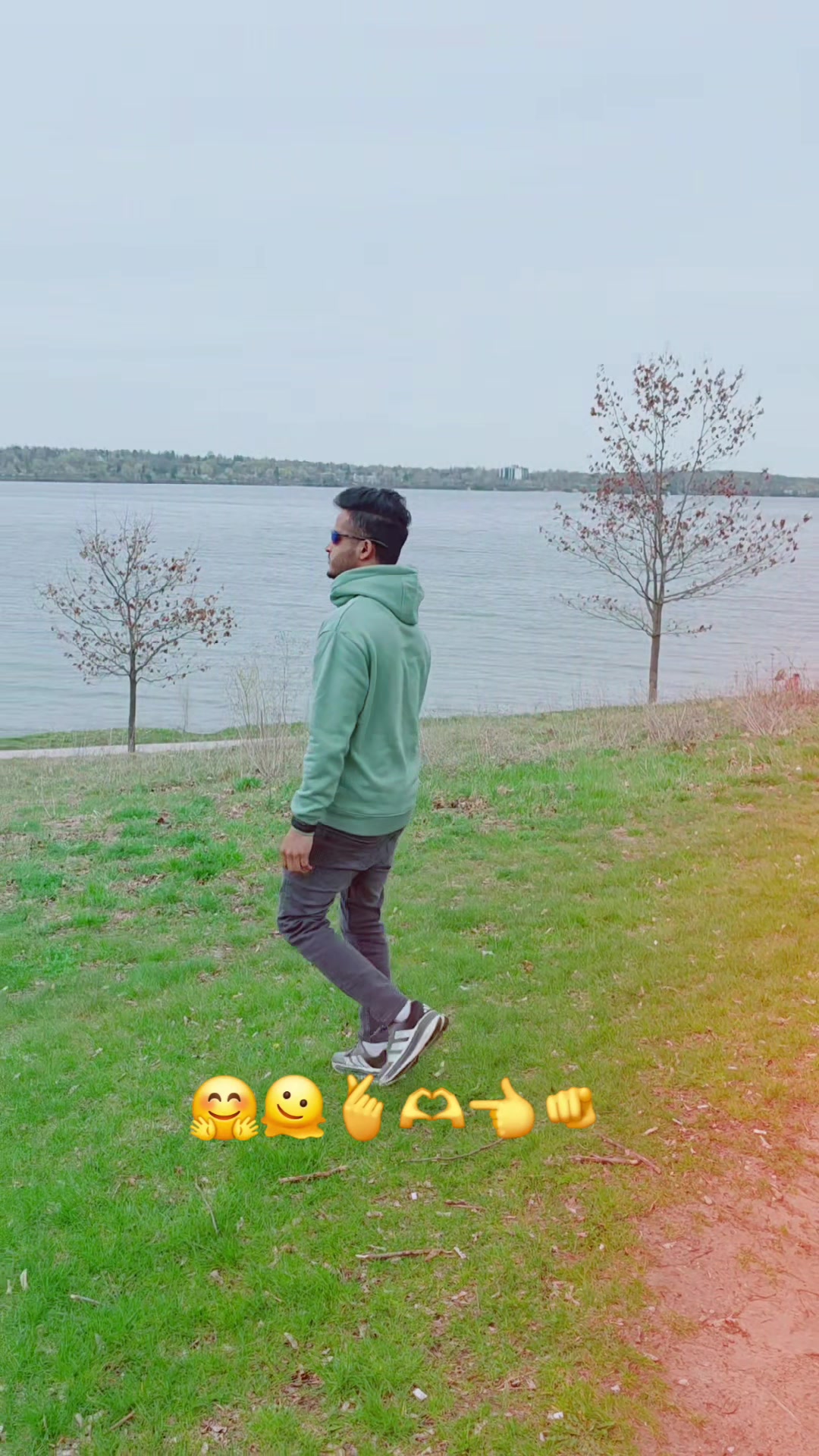@👉🤌যন্ত্র মানব🫵🇧🇩🇨🇦👈