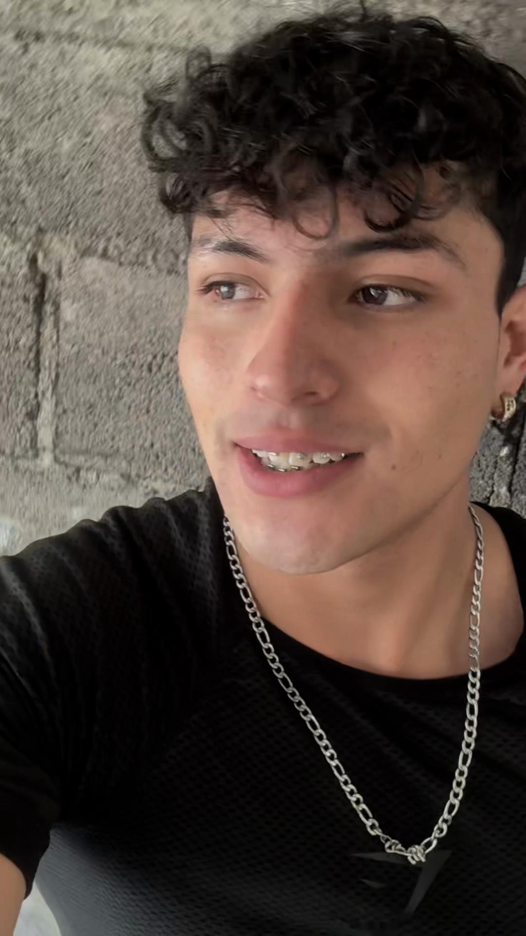 @Angel_Ssoto🎙️🥷🏿