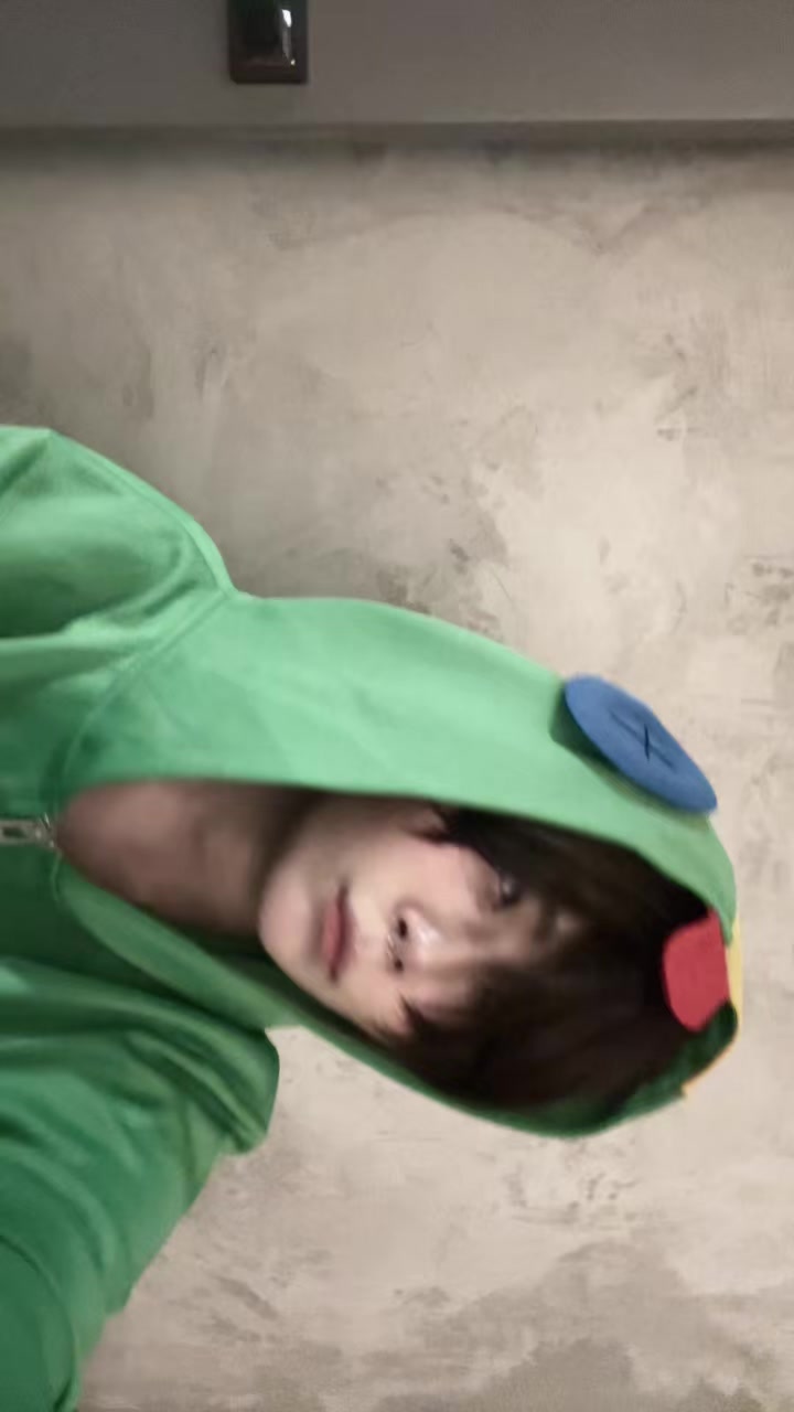 @𝙆𝙚𝙞 𝙈𝙖𝙩𝙤𝙫.