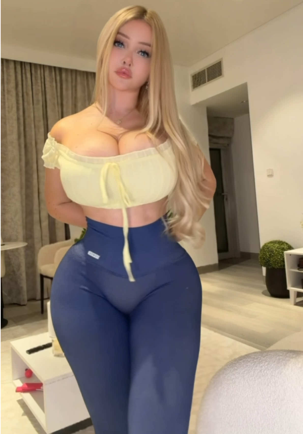 @sylviayasx