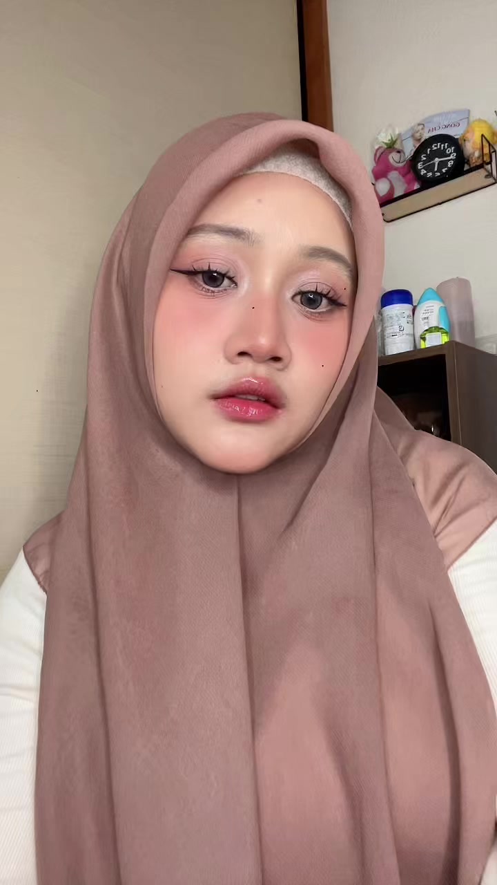 @Dinda de gozaru ?