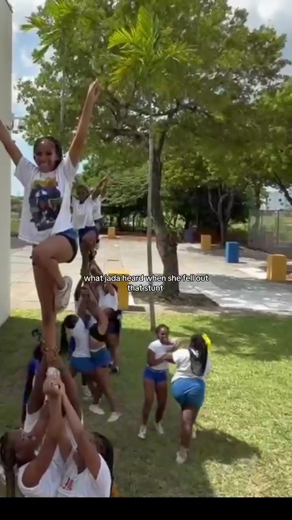 @MNW CHEER