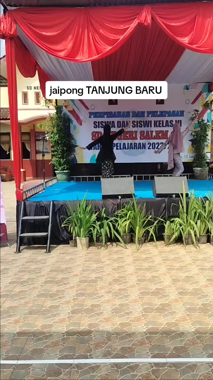 @LJ PRODUCTIONS