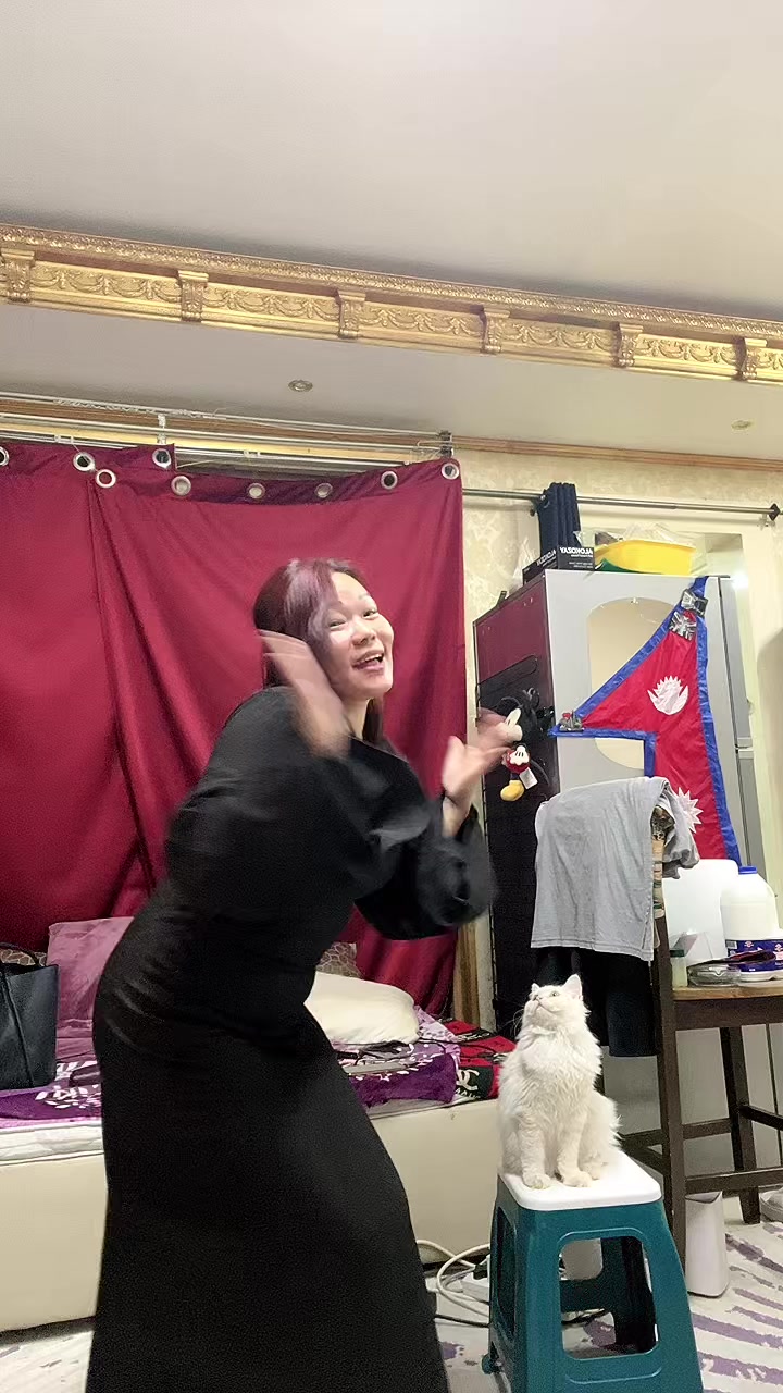 @Meyonapoon
