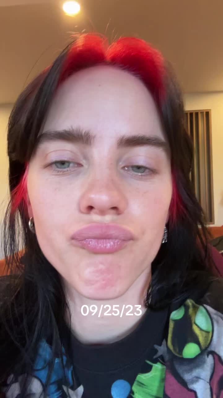 @BILLIE EILISH
