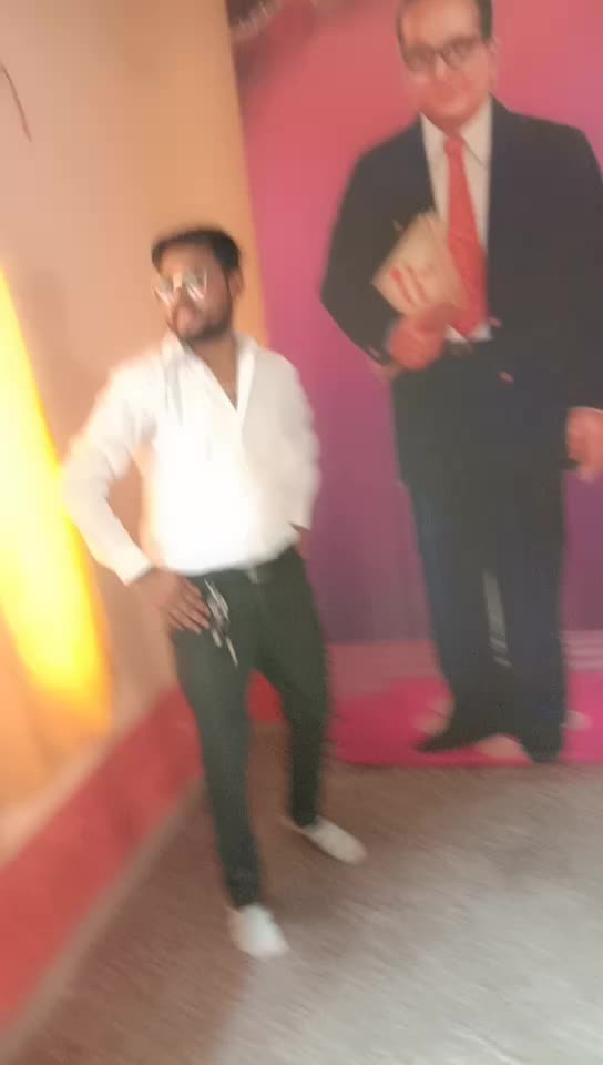 @Robin Walia