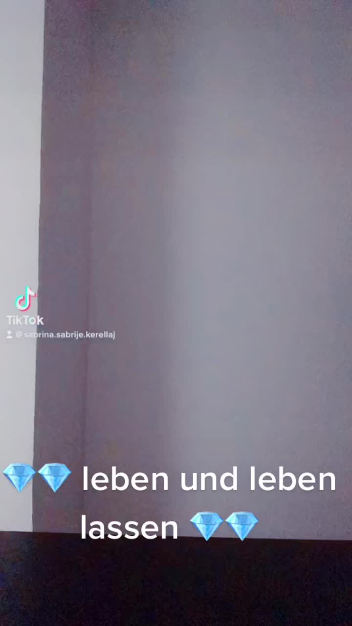 @Sabrina/jeKerellaj