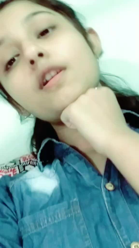 @❤ BïShaKha ❤