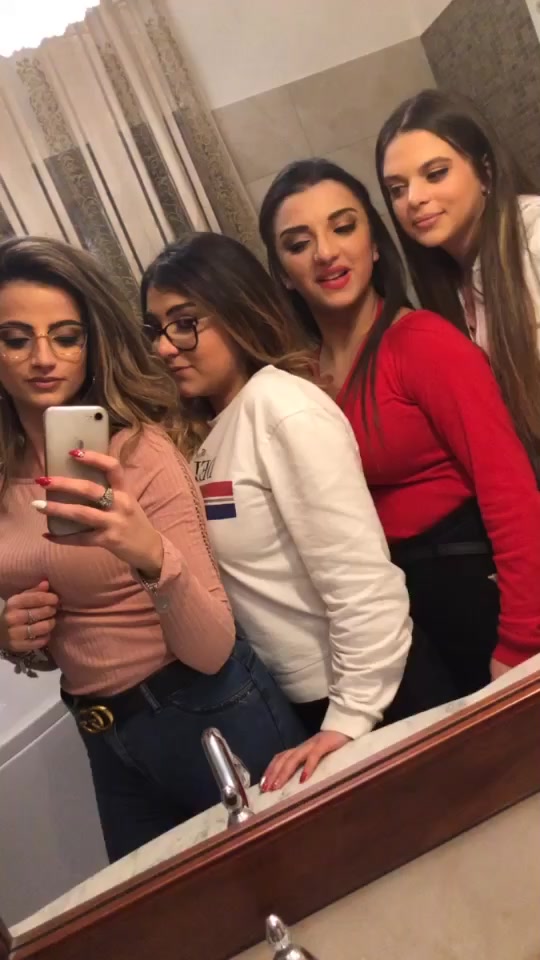 @serena_truncellito