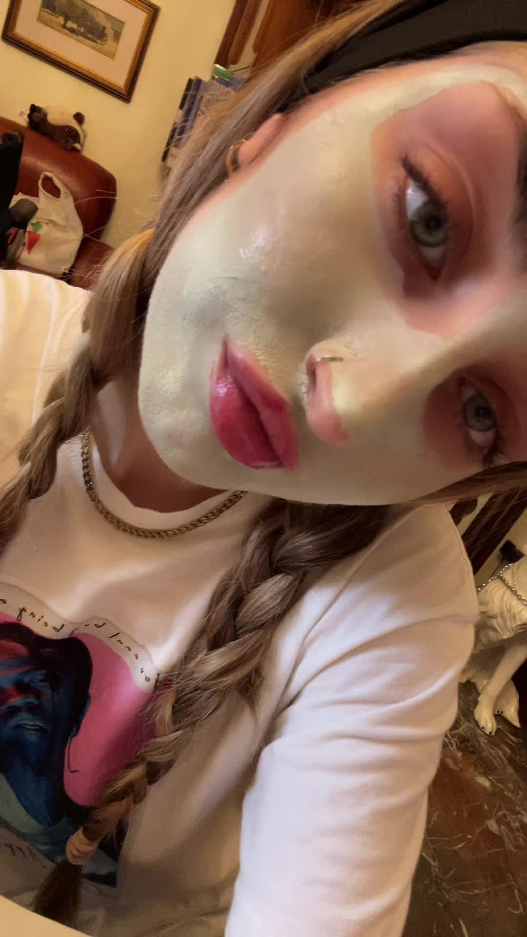 @ʎsuɐᴉƃ
