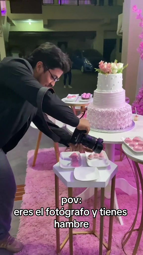 @Axel