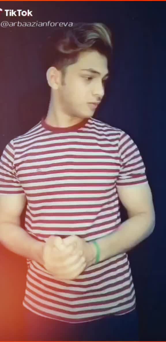 @hug_me_iam_arbaazian