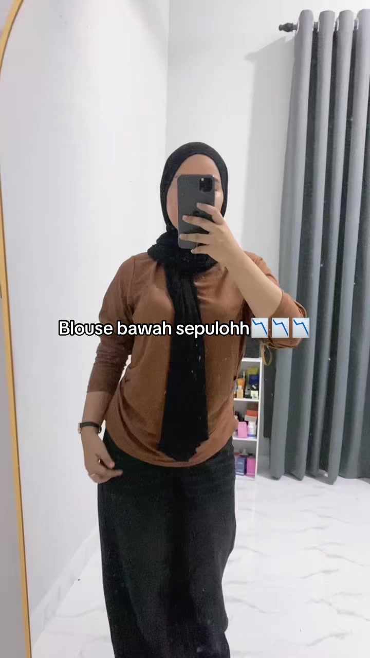 @ella112._