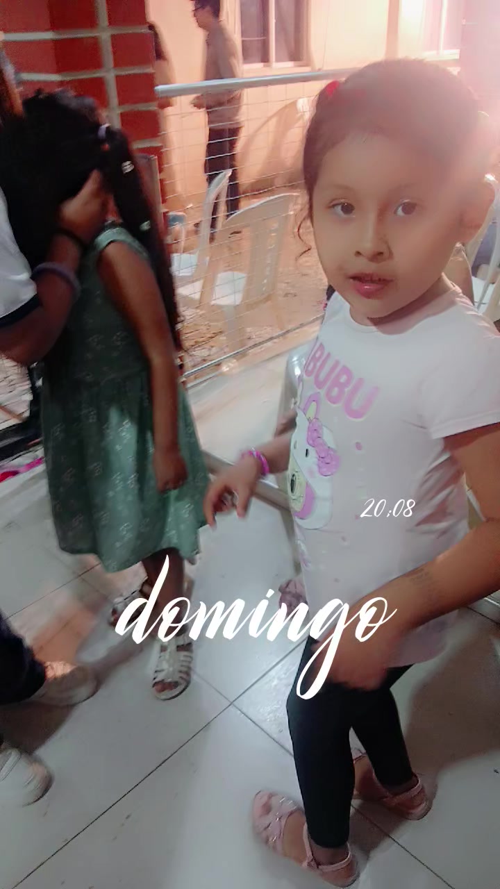 @Ximena 👑