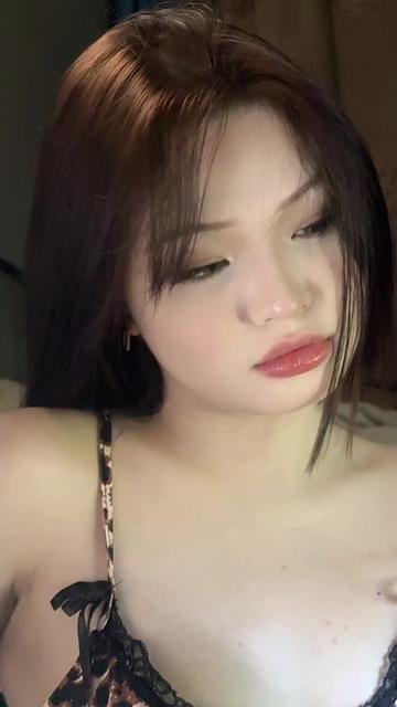 @foxiyoona