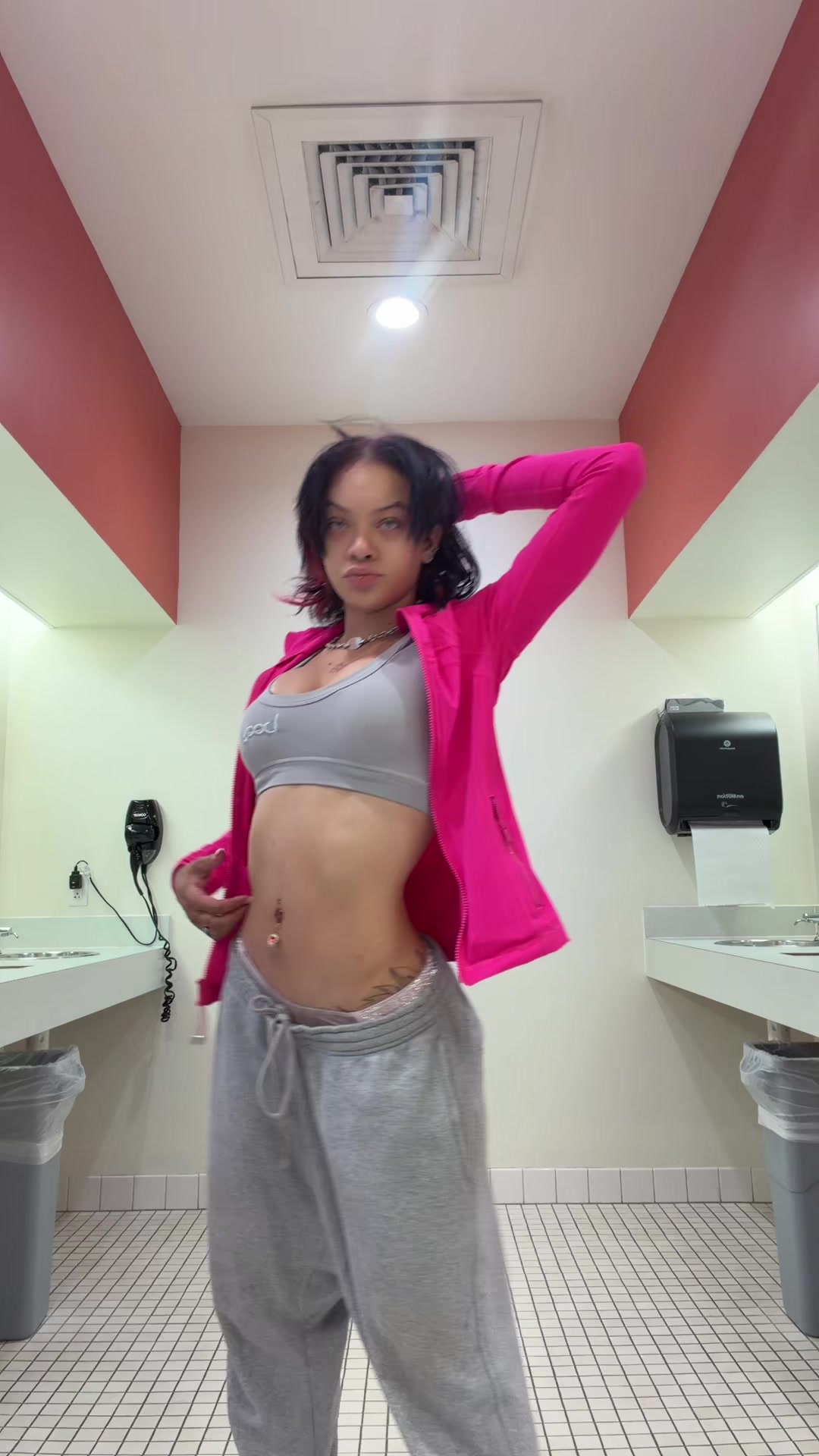 @Navadaqueen