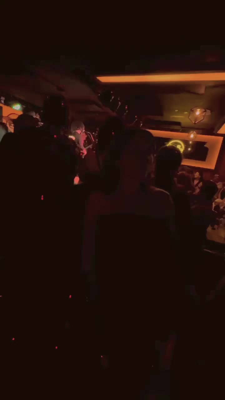 @Giovanna 🖤🎵✨️