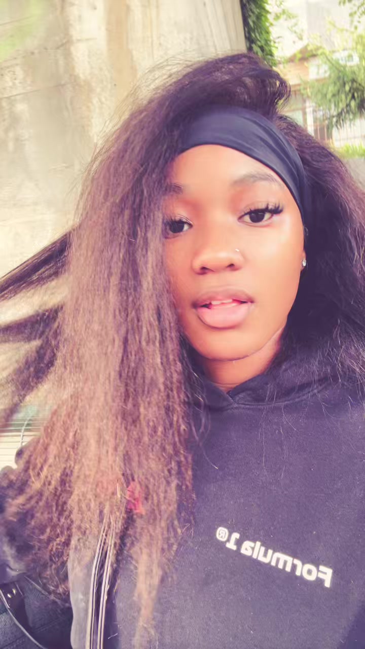 @Molly✨