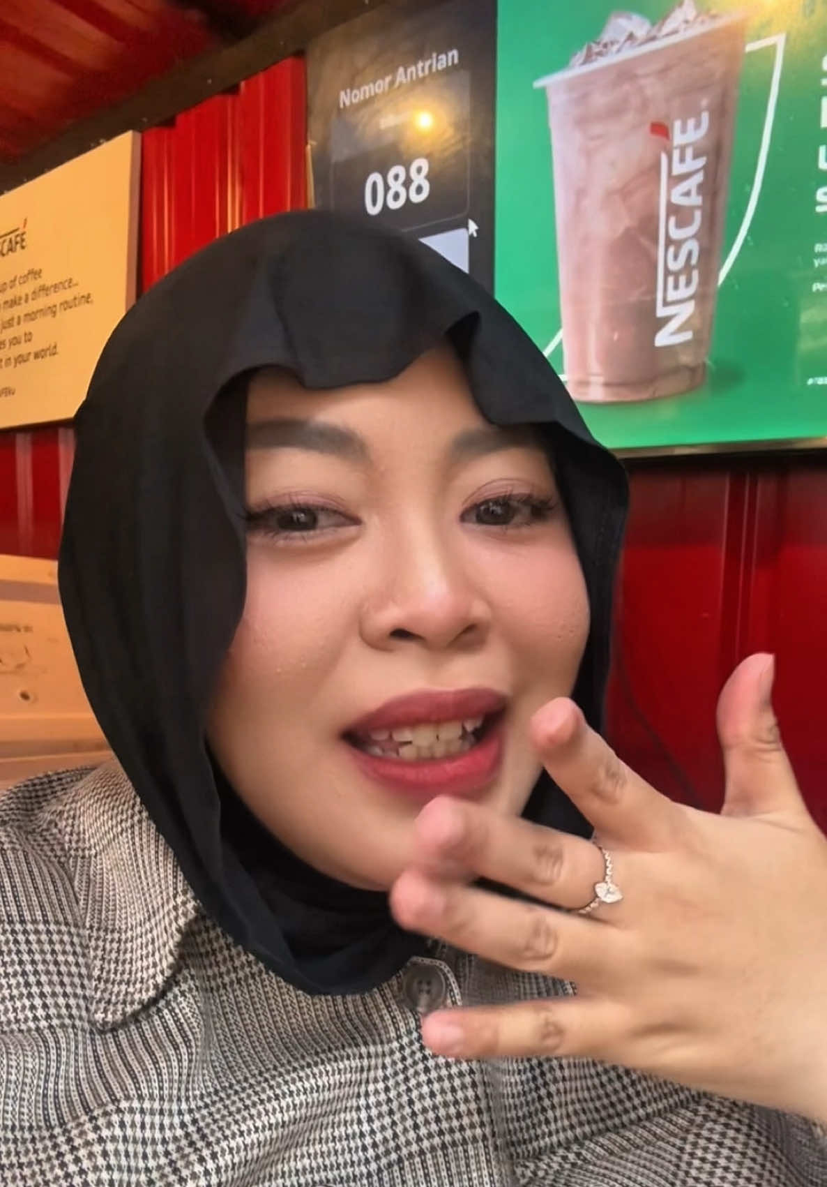 @Laksmipaopao