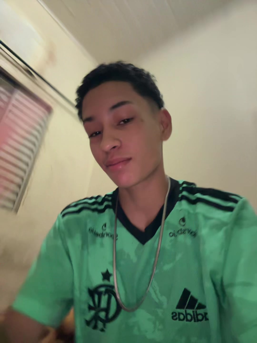 @Leviz