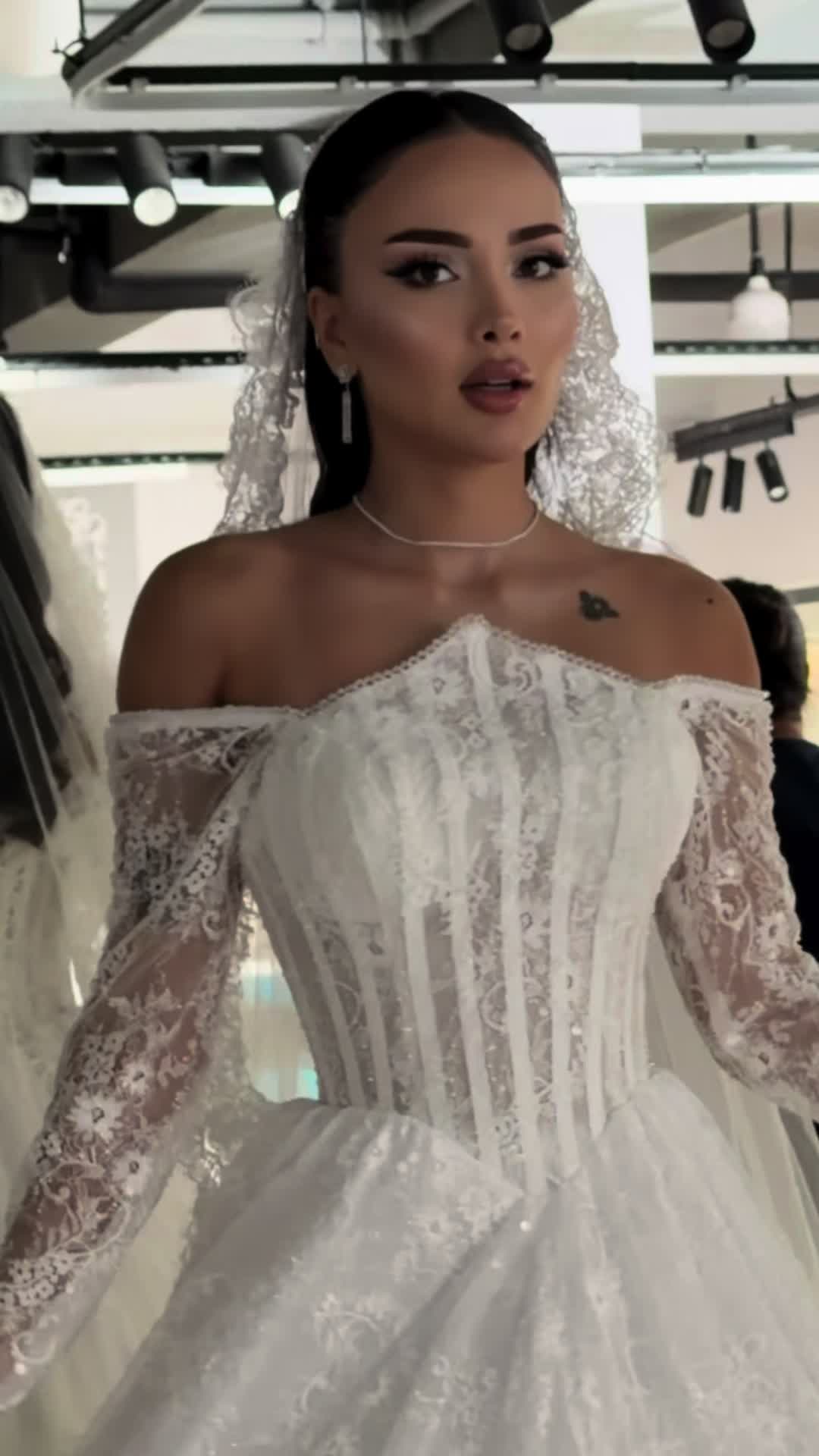 @Gunii🐝