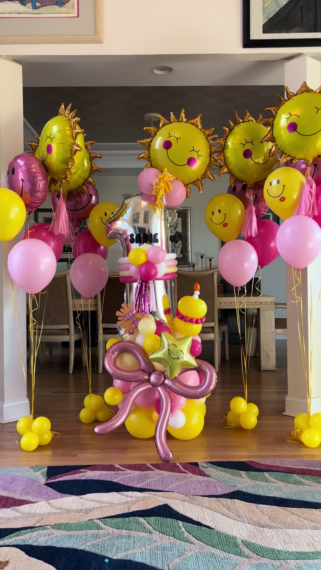 @BucksCountyBalloons