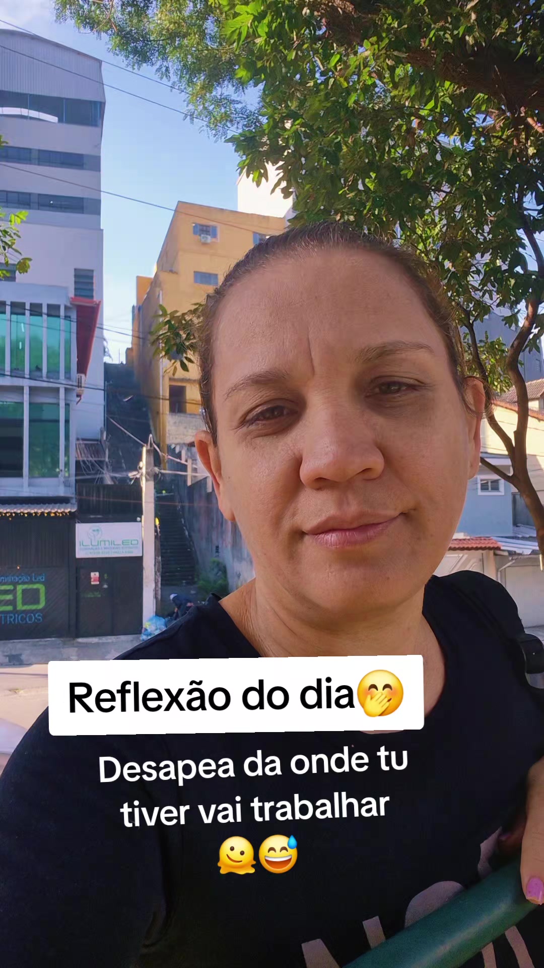 @Lilifeliz