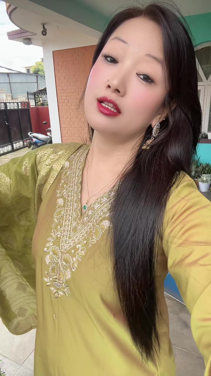 @NeeYaTi