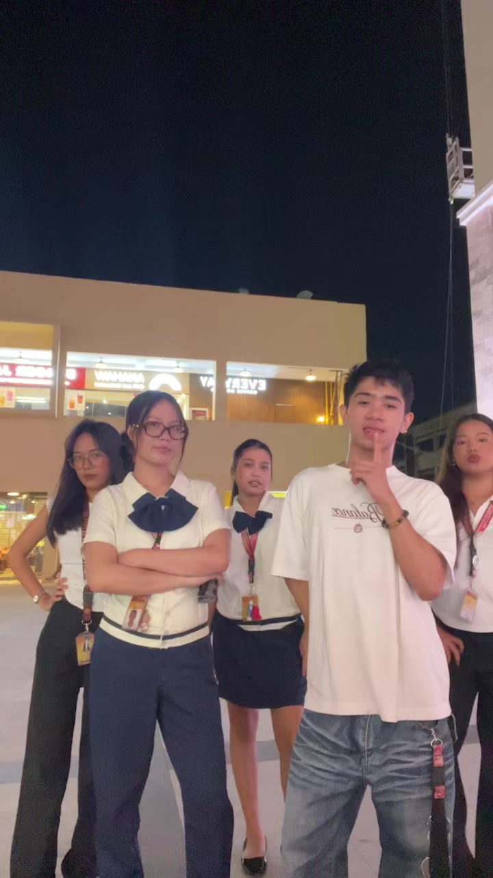@iC🧊