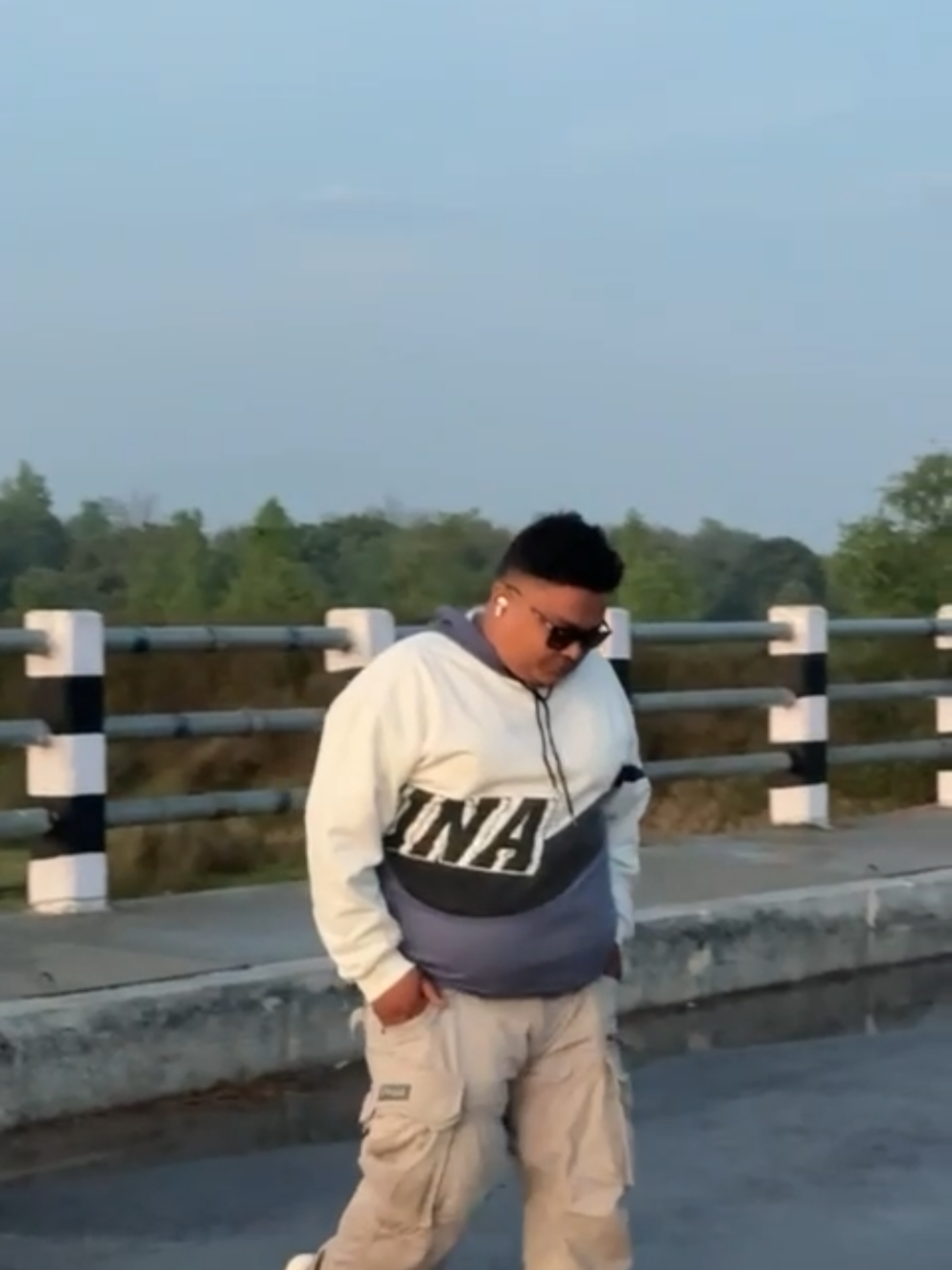 @Roshan Roy