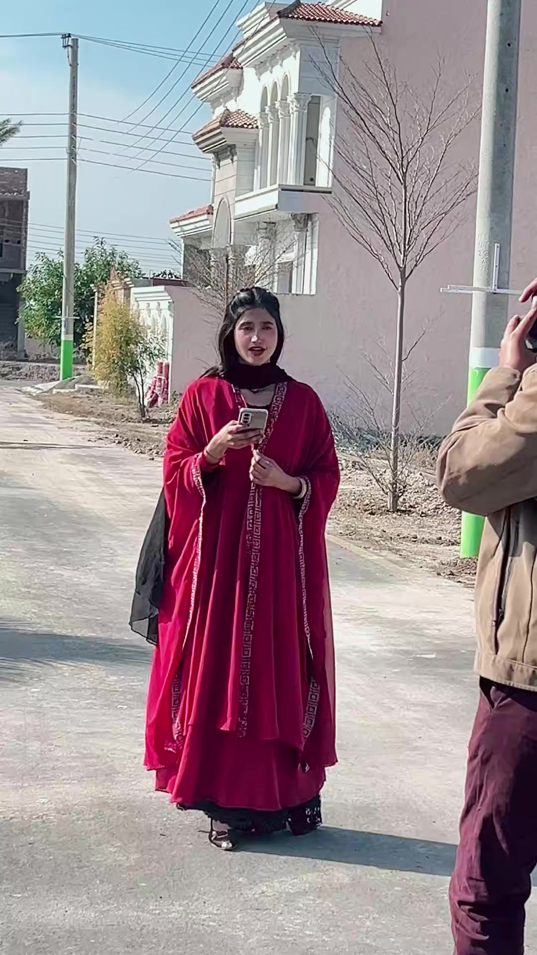 @👑عزیر~Pathan🤍🌼