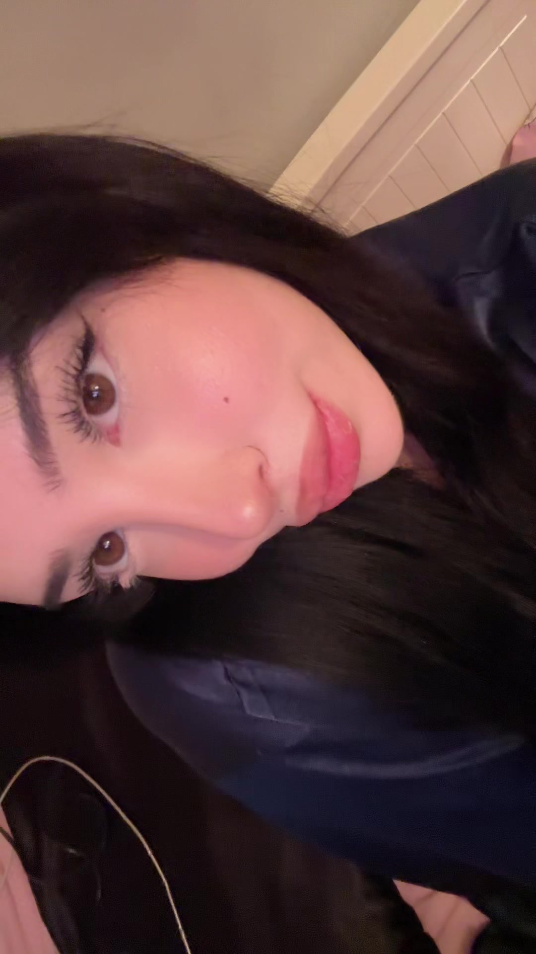 @𝐧𝐞𝐬𝐥𝐢𝐬𝐬🦢