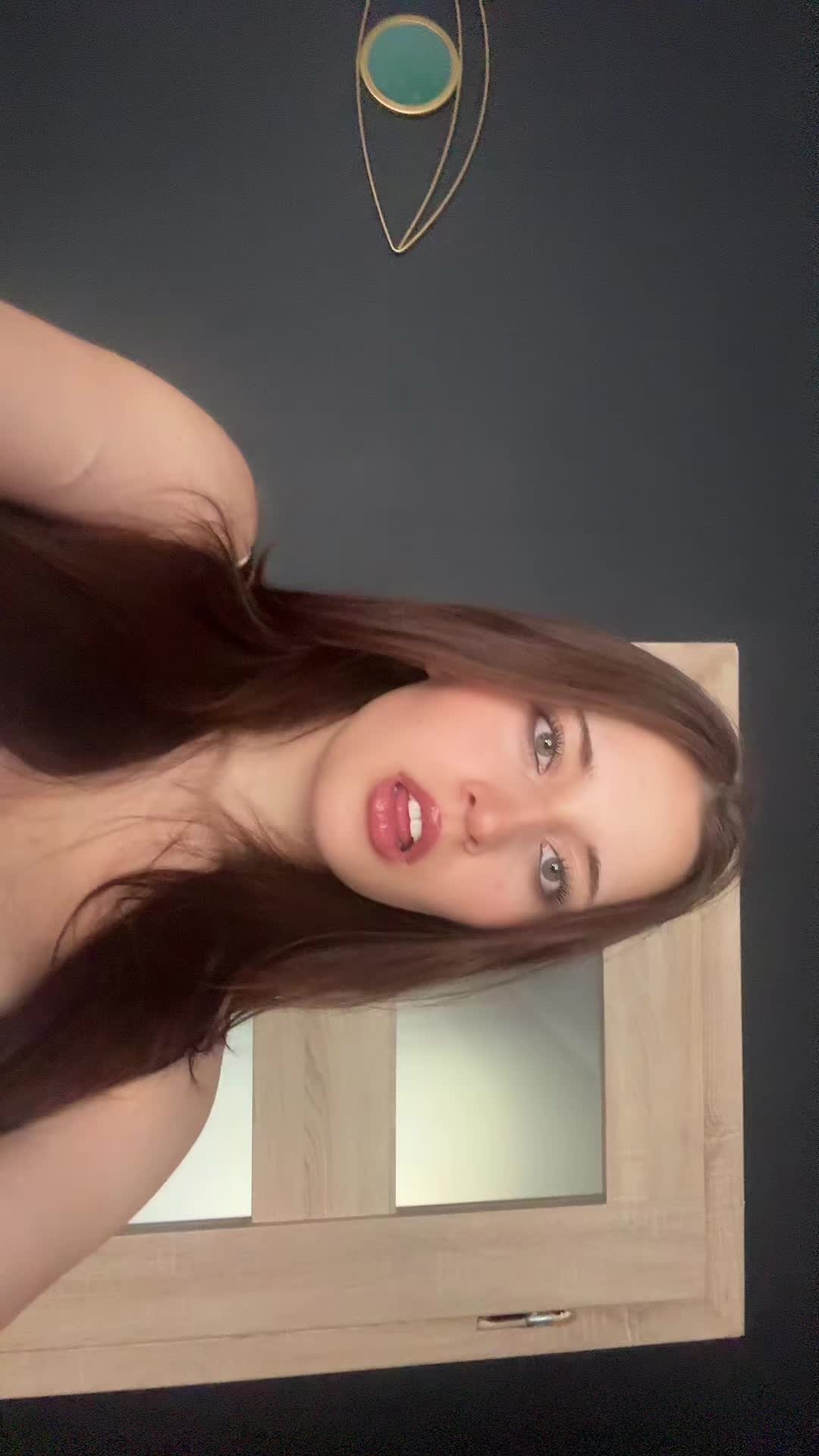 @✝️