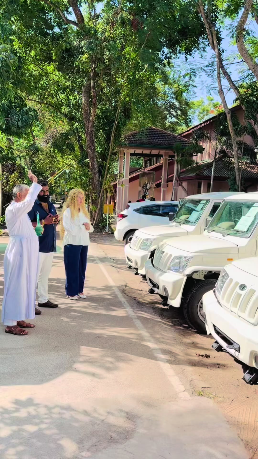@ROOMAYA❤️😘