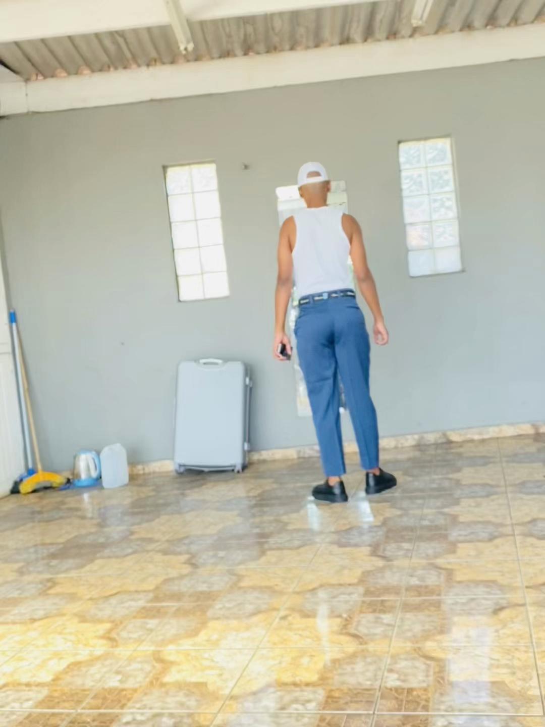 @Sphephel⭕️ Nkomonde