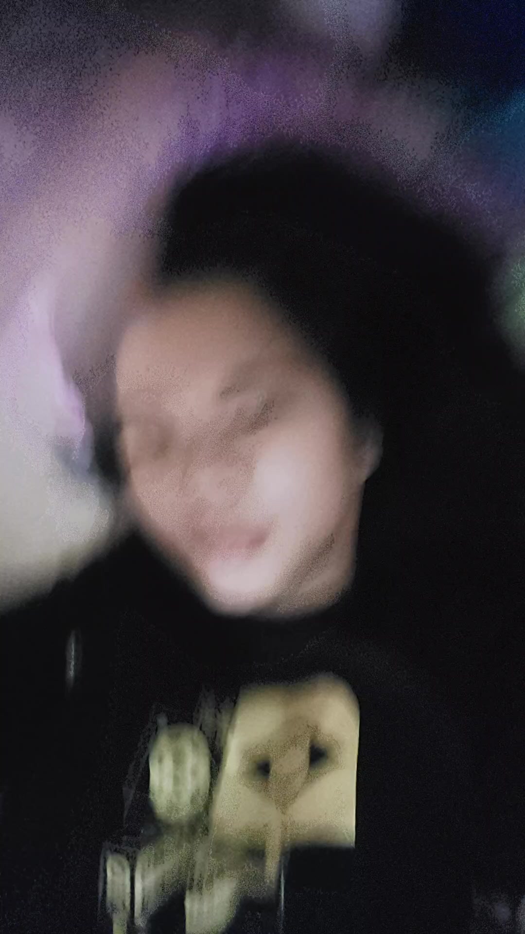 @A L E X I S