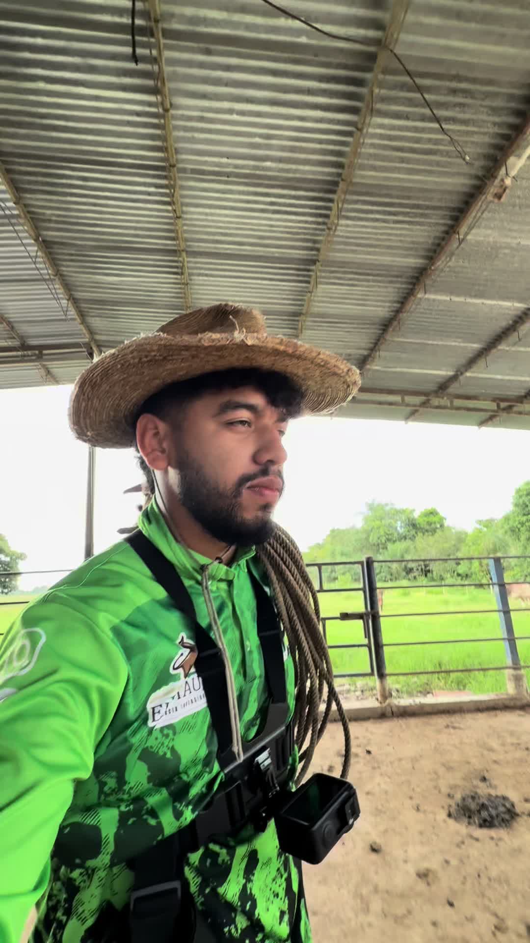 @Deiburgos15