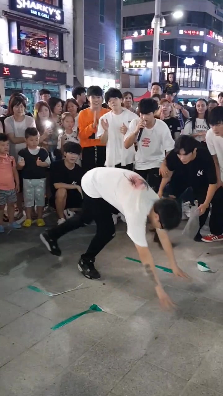 @춤추는곰돌