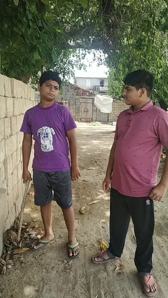 @Fenil Kathiriya