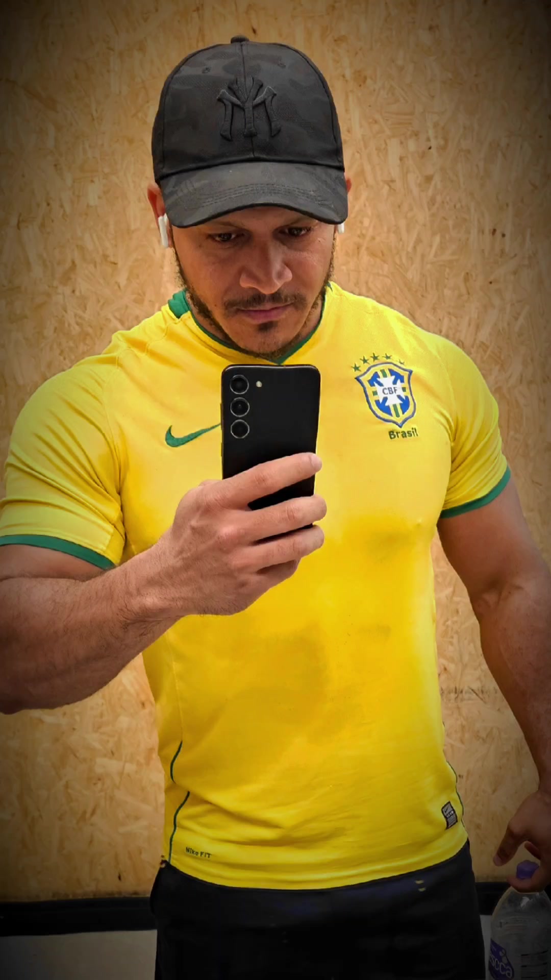 @user40296672874