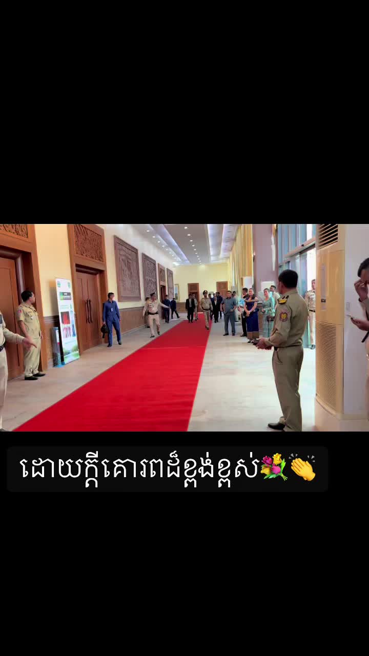 @កូន ប៉ូលីសតូច