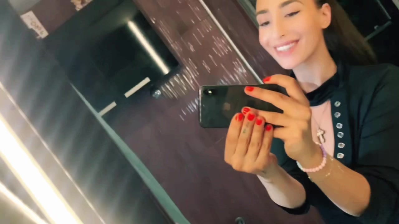@Zoe Stojanović🍓