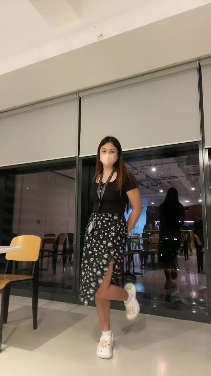 @Valeen