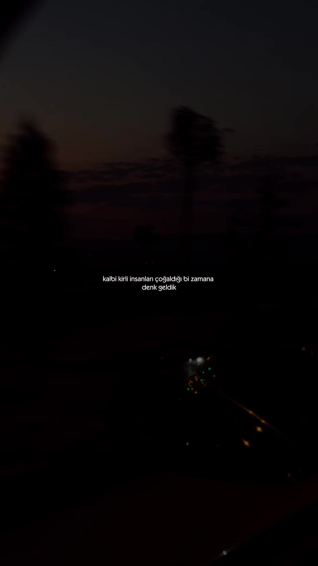 @🖤